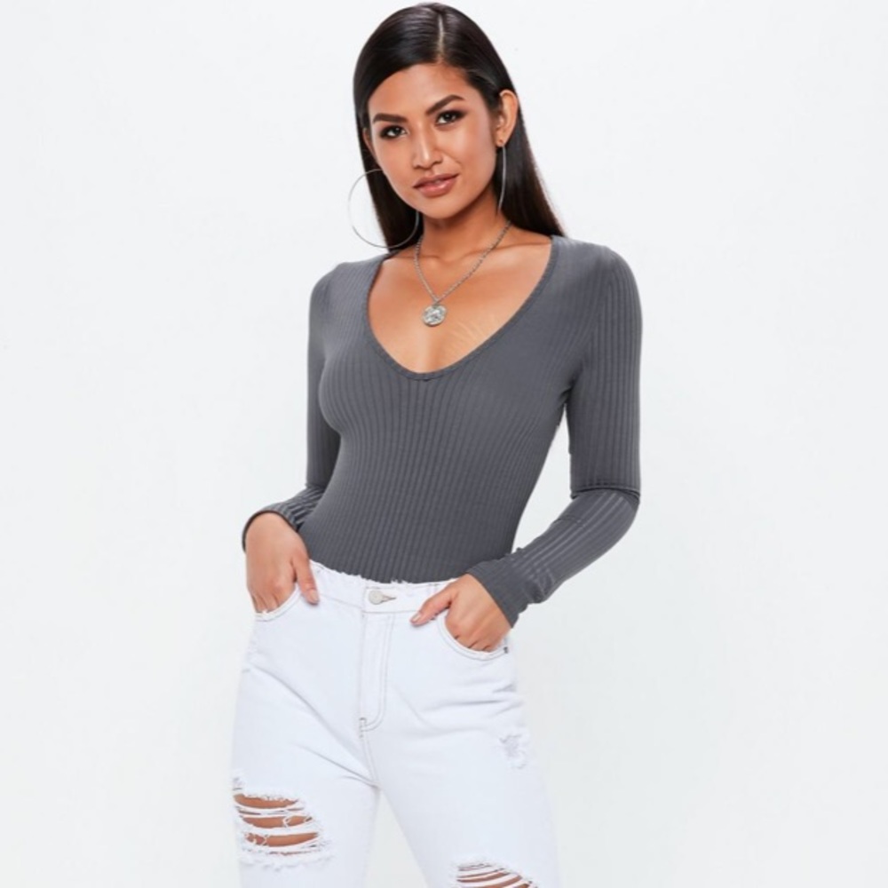 Missguided V Neck Ribbed Bodysuit